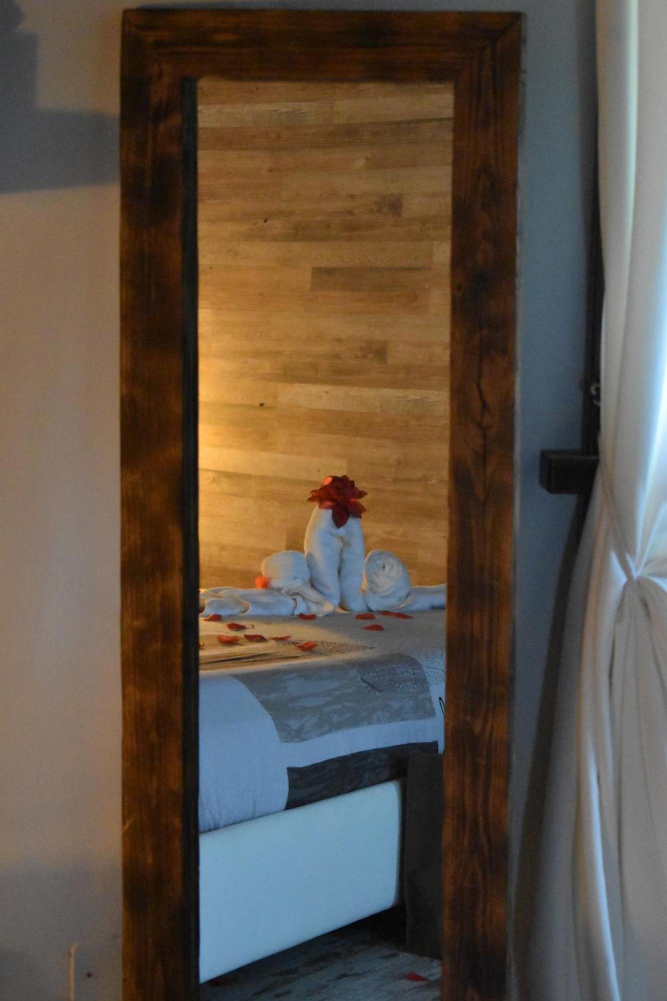 Essenziale Bed & Breakfast Castell'Anselmo Exterior foto