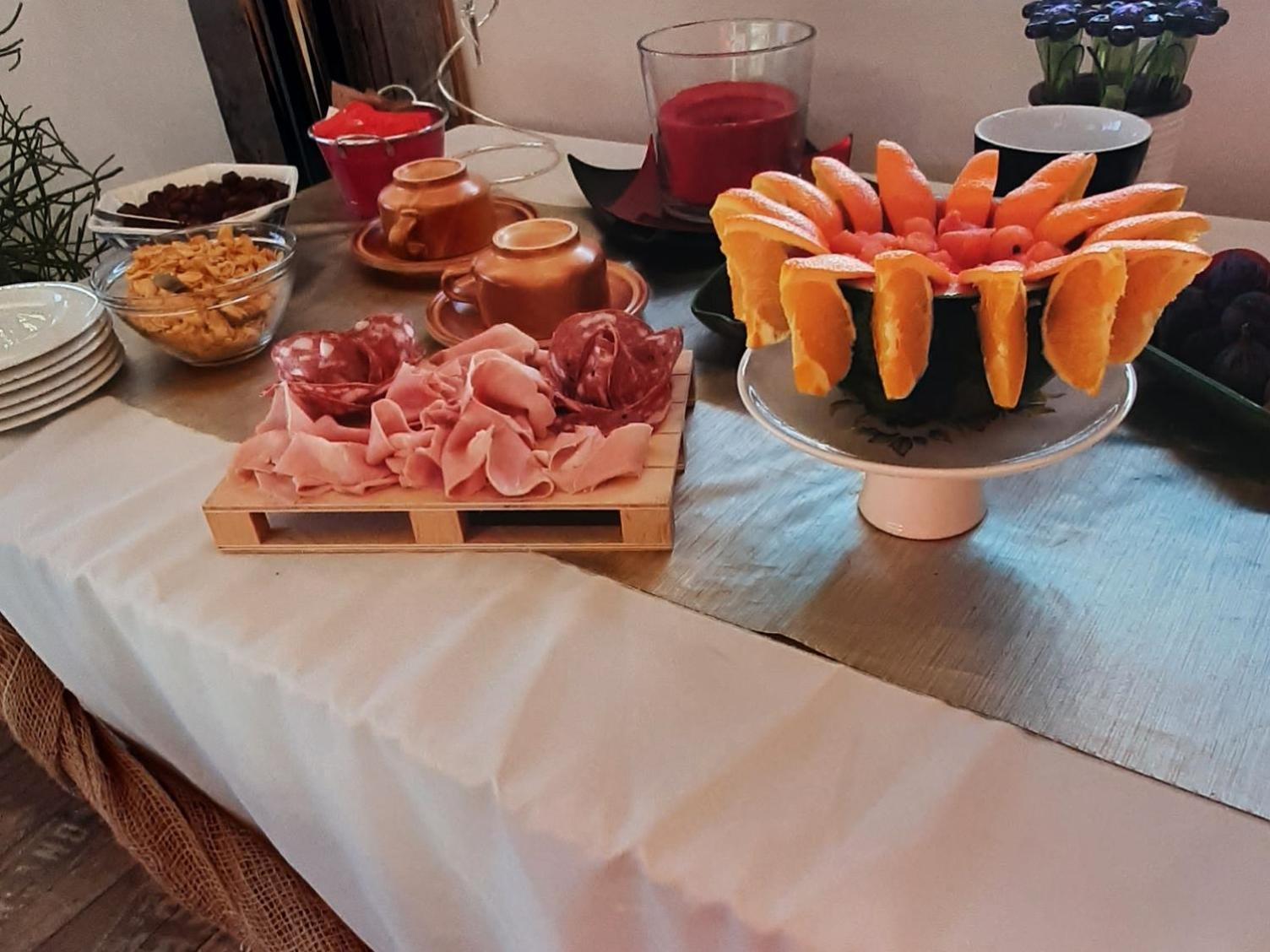 Essenziale Bed & Breakfast Castell'Anselmo Exterior foto
